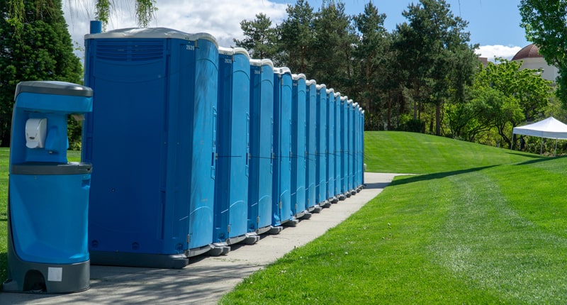 there are handicap accessible porta potty rental units available for outdoor events and festivals